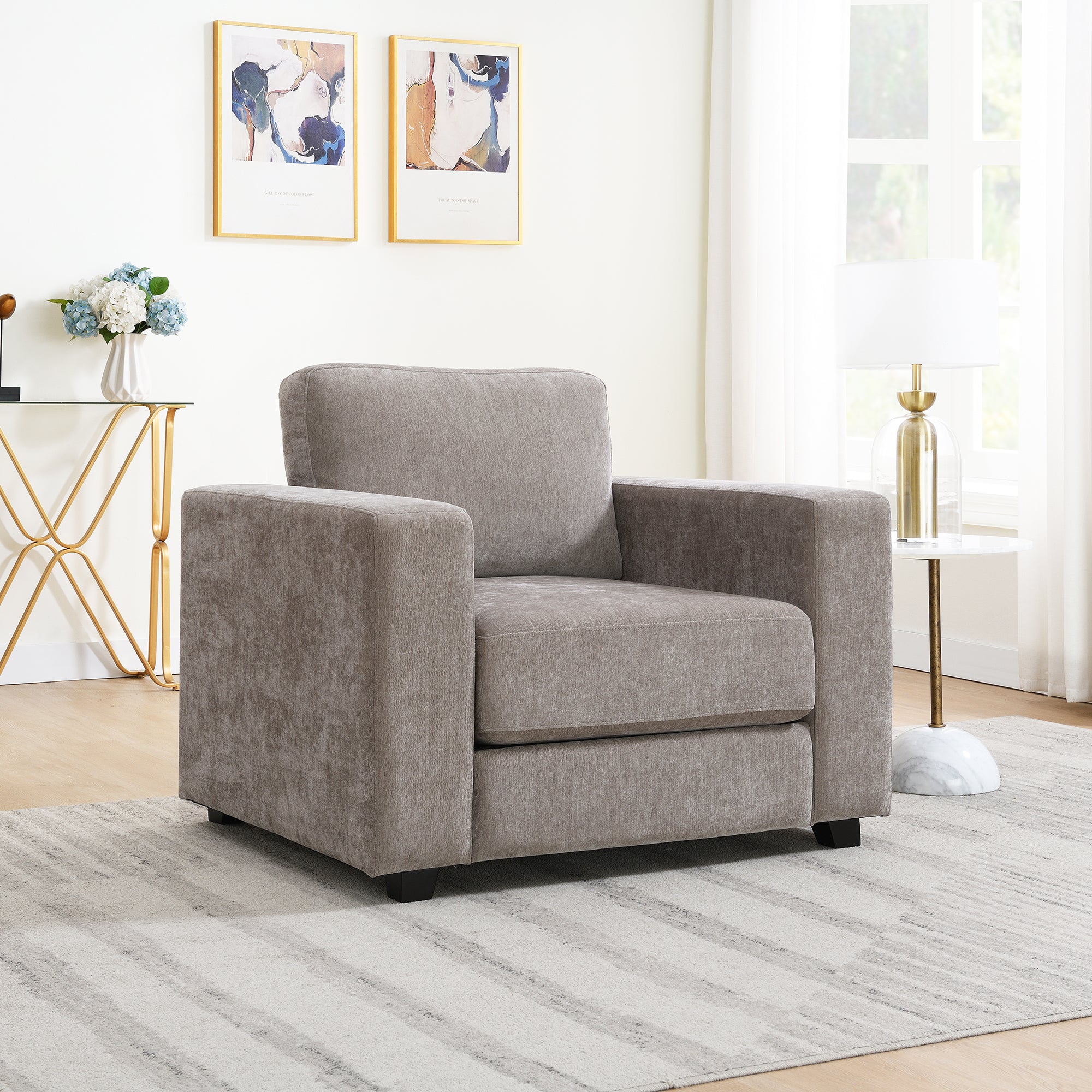 Oversized Accent Chair – Relax in Total Comfort